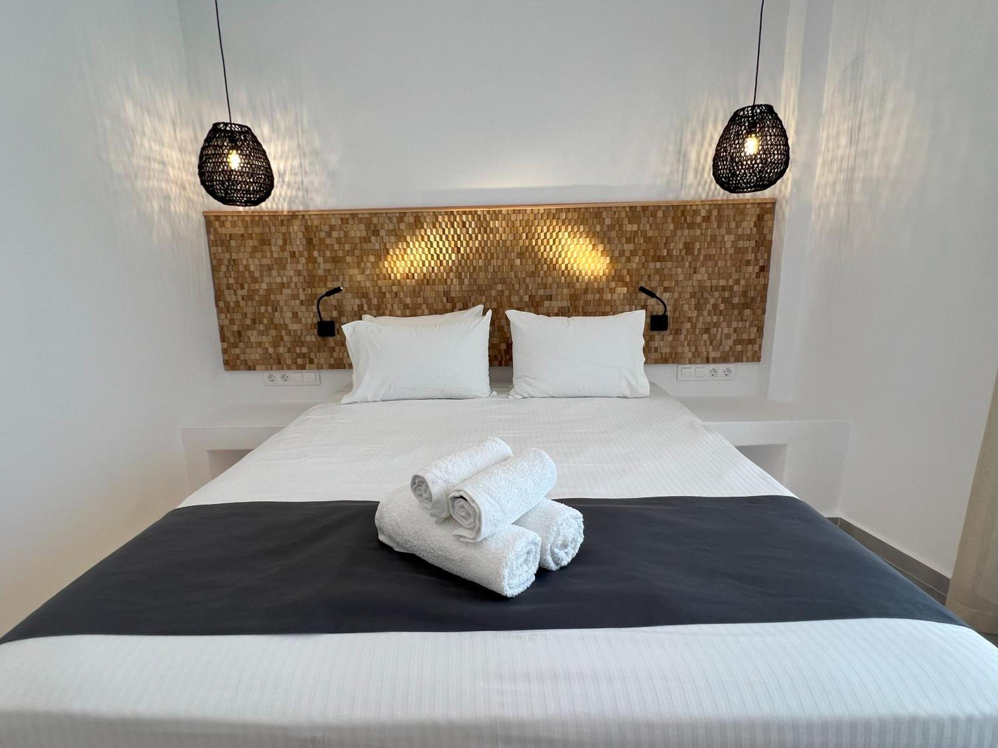 Hotel Acropolis Paro Esterno foto